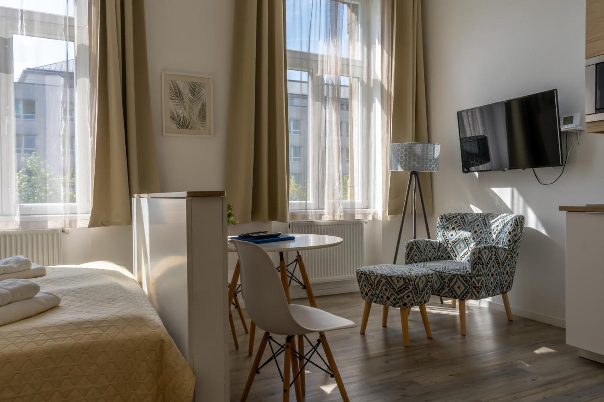 Glam Downtown Apartments Boedapest Buitenkant foto